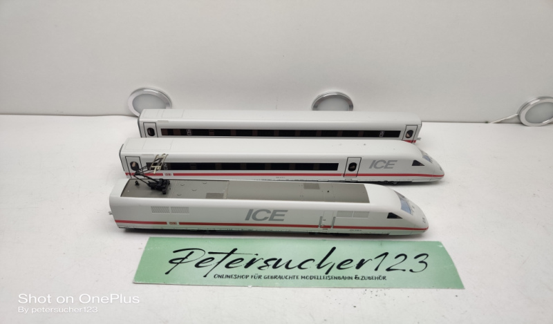 Märklin H0 AC BR402 016-0 ICE / 3-Teilig / DB / Rot / Mfx - Digital / Sound