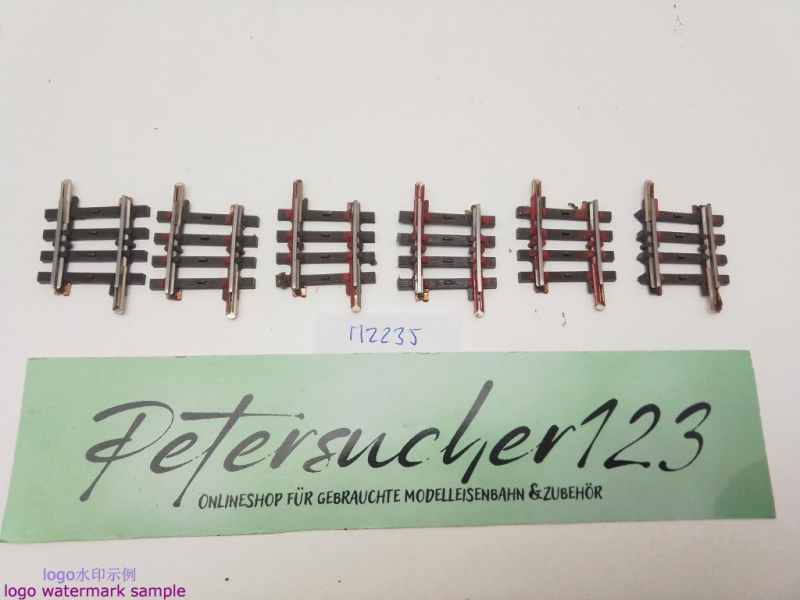 Märklin H0 AC 2235 5x gebogenes K-Gleis / R 424,6 / 3° 45'= 1/8 / Kleber, Farbe