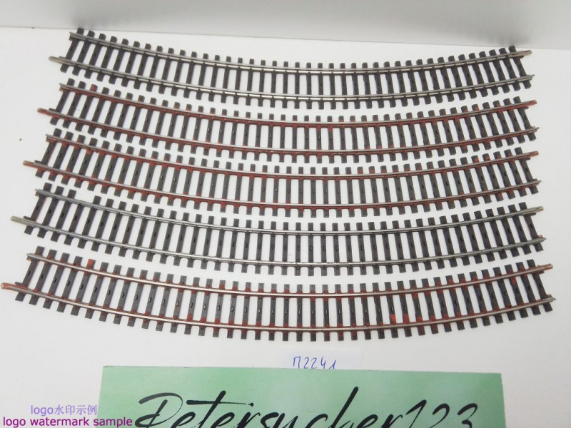 Märklin H0 AC 2241 5x gebogenes K-Gleis / R 553,9 / 30° = 1/1 / Kleber, Farbe