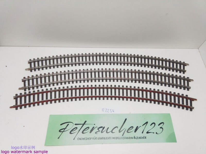 Märklin H0 AC 2251 3x gebogenes K-Gleis / R 618,5 / 30° = 1/1 / Kleber, Farbe