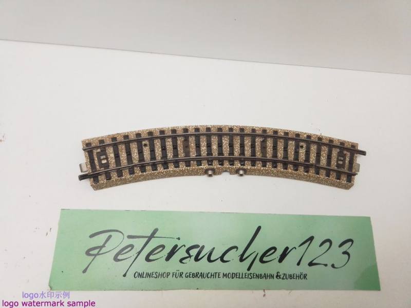 MÄRKLIN H0 AC 1x 5104 gebogenes Kontaktgleis M-Gleis / R 360 mm / 30° = 1/1