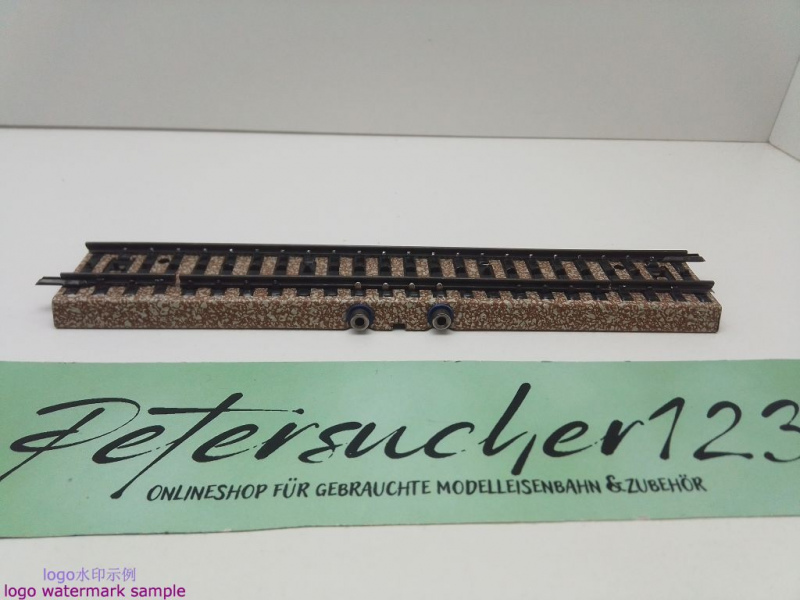 MÄRKLIN H0 AC 1 x 5105 gerades Kontaktgleis M-Gleis / 180 mm = 1/1