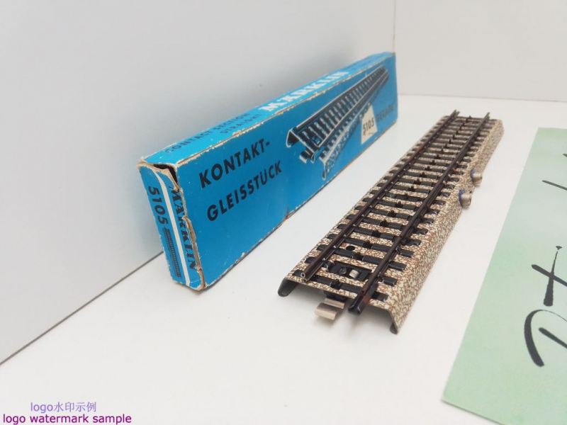 MÄRKLIN H0 AC 1 x 5105 gerades Kontaktgleis M-Gleis / 180 mm = 1/1 / OVP