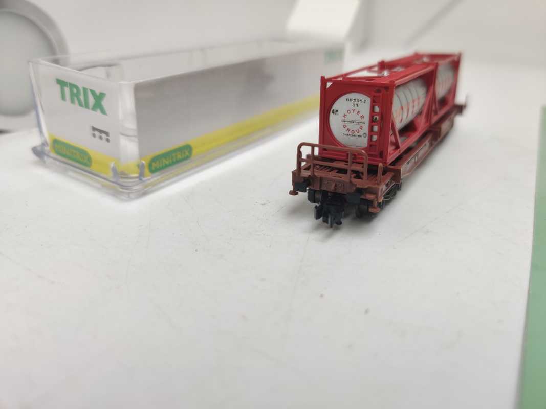 Mini Trix N DC 15257-2 / Einheitstaschenwagen / Sdgkms 707 / DB AG / Tankcontainern „HOYER“ / OVP