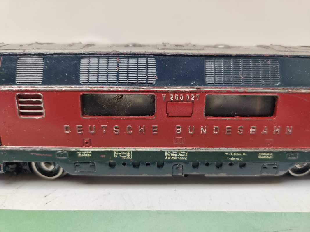 Märklin H0 AC 3021 / V200 027 / Diesellok / Rot / DB / Analog