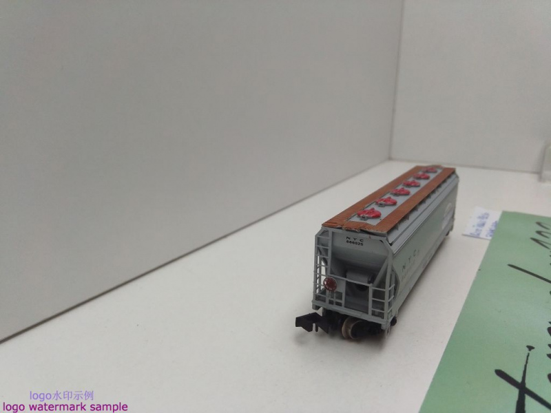 Micro Trains N DC 093 00 030 Trichterwagen m Abdeckung US-Bauart / 886025 / NYC