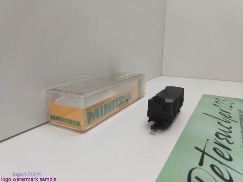 Minitrix N DC 51 3203 00 Viehwagen m Bremserhaus / VOmZ / K.Bay.Sts.B. / OVP