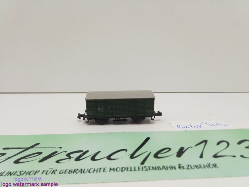 Minitrix N DC 51 3516 00 gedeckter Güterwagen "Werkstattwagen" / G 10 / DB
