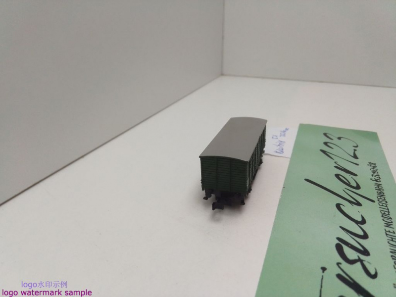 Minitrix N DC 51 3516 00 gedeckter Güterwagen "Werkstattwagen" / G 10 / DB