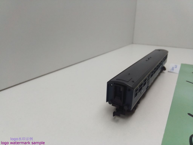 Minitrix N DC 51 3020 00 Nahverkehrswagen Mitteleinstieg / B / NS