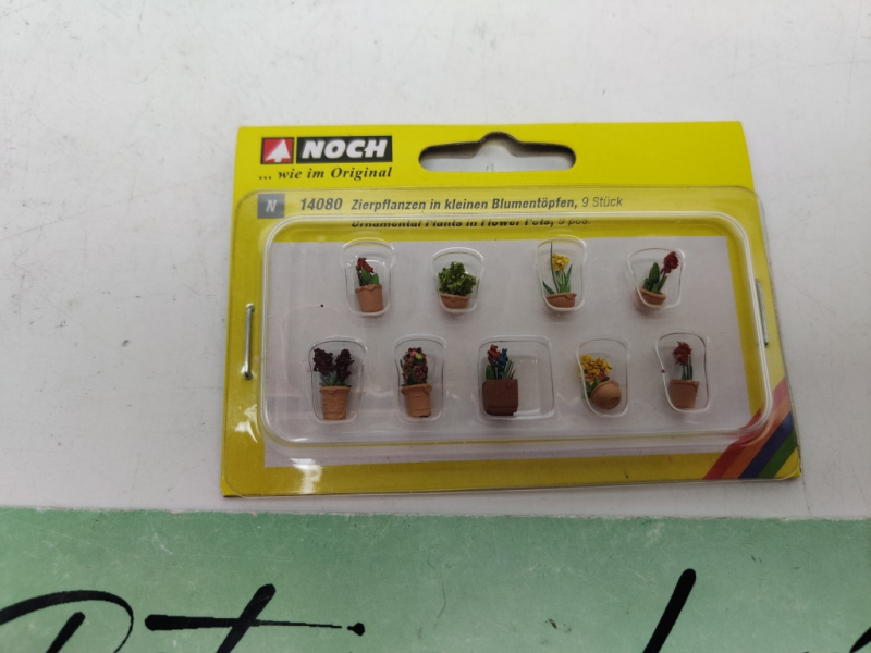 Noch N 14080 Zierpflanzen / Blumentöpfe / 9 Stück / OVP