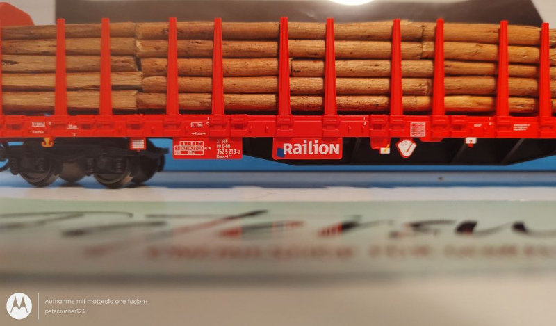 Piko H0 AC 72196 Langholzwagen mit Echtholzladung / Railion / K / DB / OVP