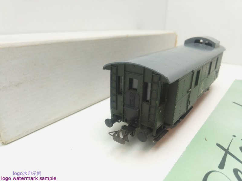 Piko H0 DC Gepäckwagen 50 50 93-26 215-0 / Daai / DR