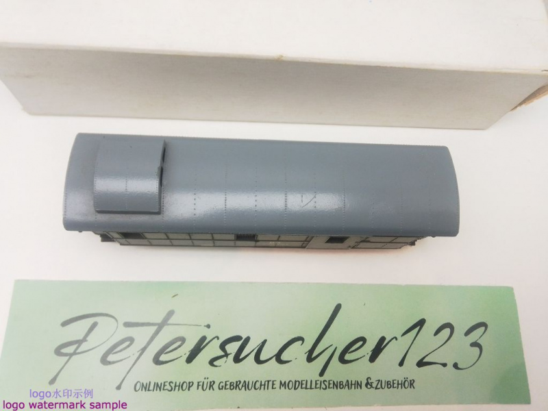 Piko H0 DC Gepäckwagen 50 50 93-26 215-0 / Daai / DR