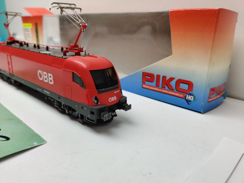 PIKO H0 DC 57426 Elektrolok 1016 Taurus ÖBB / 1016 038-6 / Digital / OVP