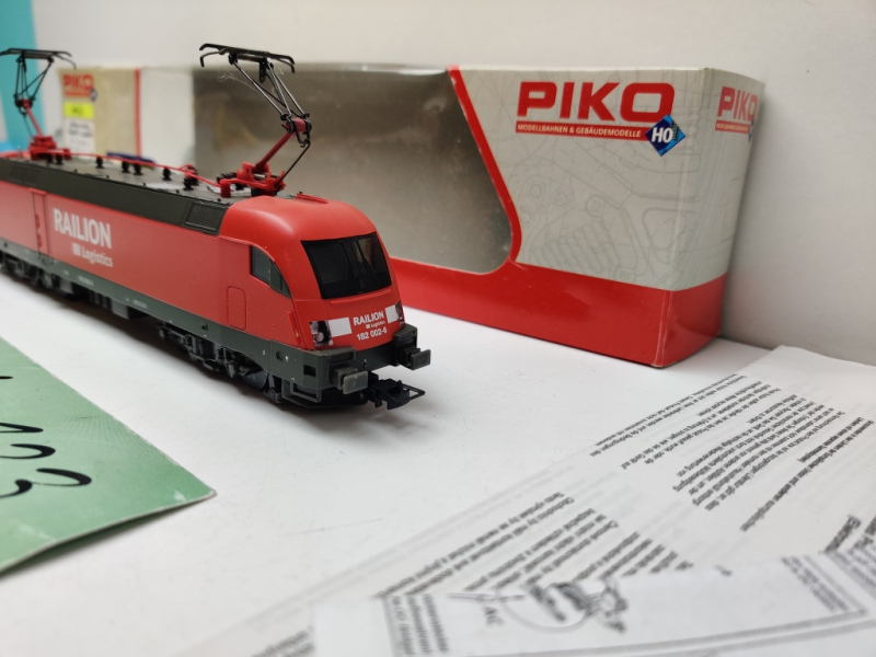 PIKO H0 DC 57494 Elektrolok BR182 Railion Logistics  / DB / Digital / OVP