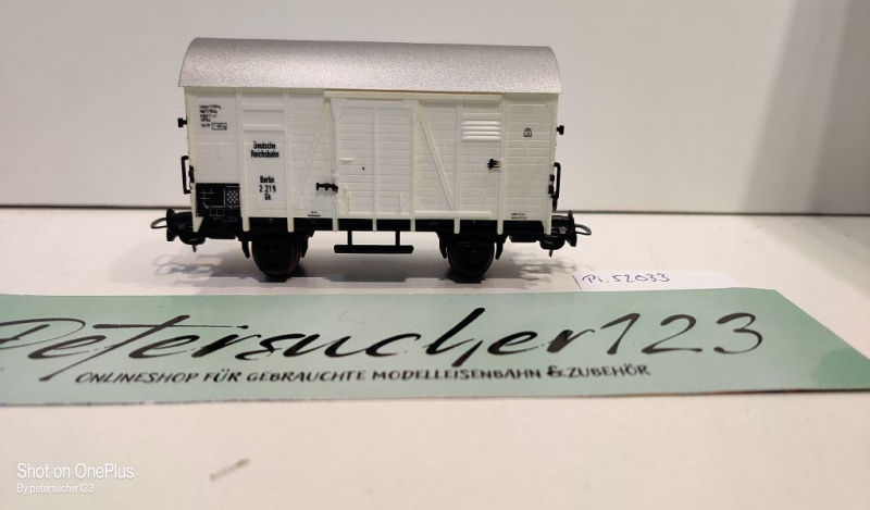 Piko H0 AC gedeckter Güterwagen / Berlin 2 219 Gk / NEM / DR