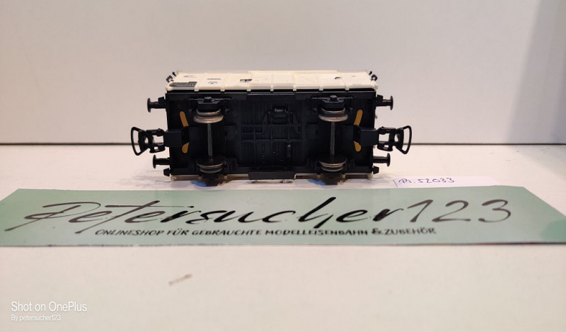 Piko H0 AC gedeckter Güterwagen / Berlin 2 219 Gk / NEM / DR