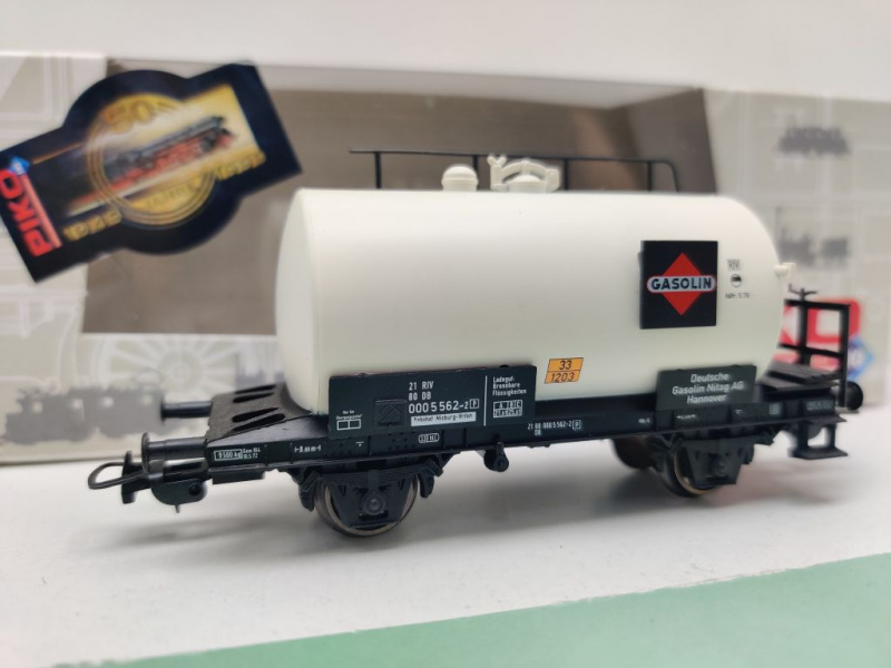 Piko H0 DC 54276 Kesselwagen Brems.Plattform "Gasolin" [P] / NEM / DB / OVP