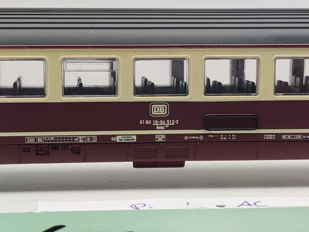 Piko H0 AC 57612 IC Großraumwagen 1.Kl Avmz207 / NEM / DB
