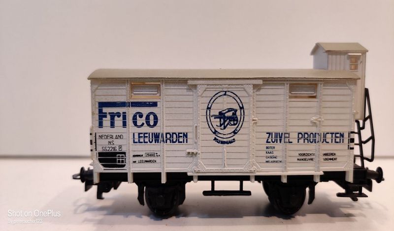 Piko H0 AC 95452 Kühlwagen m Brmshs "Frico Leeuwarden" / NS