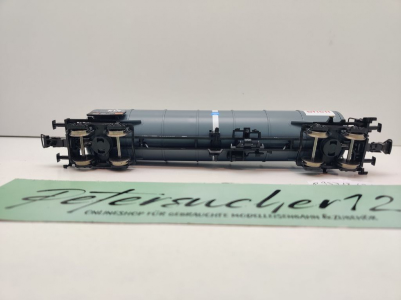 Piko H0 DC 95718 Großraum Kesselwagen "KVG Shell" / NEM / DB