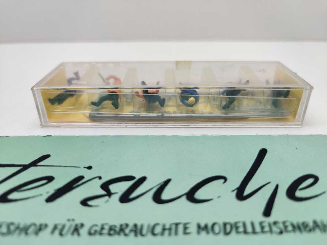 Preiser H0 4201 Figuren-Set "Feuerwehrmänner" / 6 Figurinen / OVP