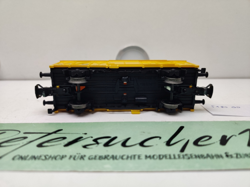 Primex H0 AC 4558 gedeckter Güterwagen "Post" / Privat