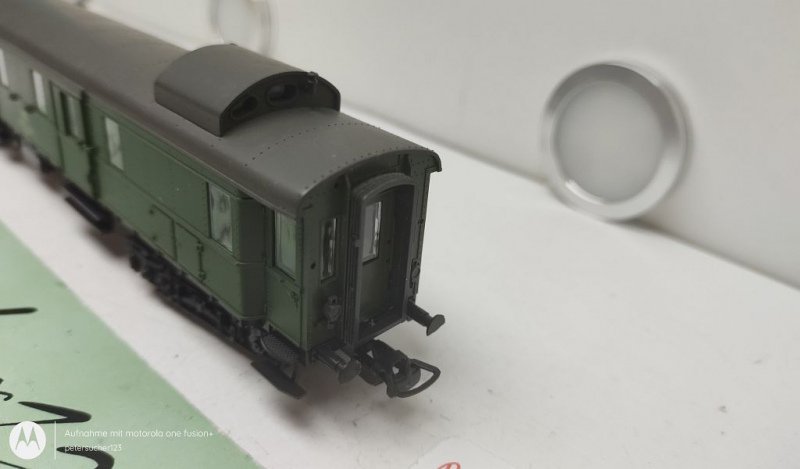 Roco H0 DC 44235A Eilzugwagen / Dye973 / NEM / DB