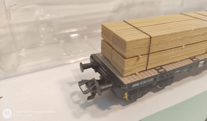 Roco H0 AC 76773 Rungenwagen mit Holzstapeln / K / DB / OVP