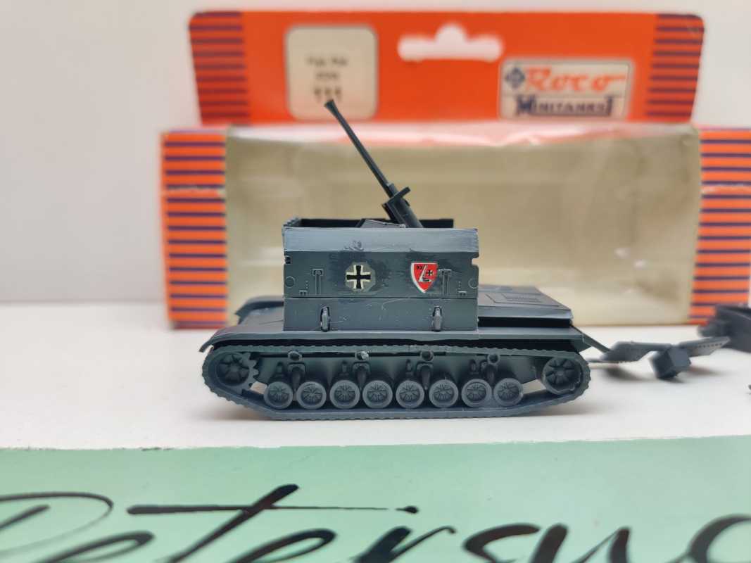 Roco Minitanks H0 111 Flak Panzer Pz4 EDW / 1:87 / OVP rot