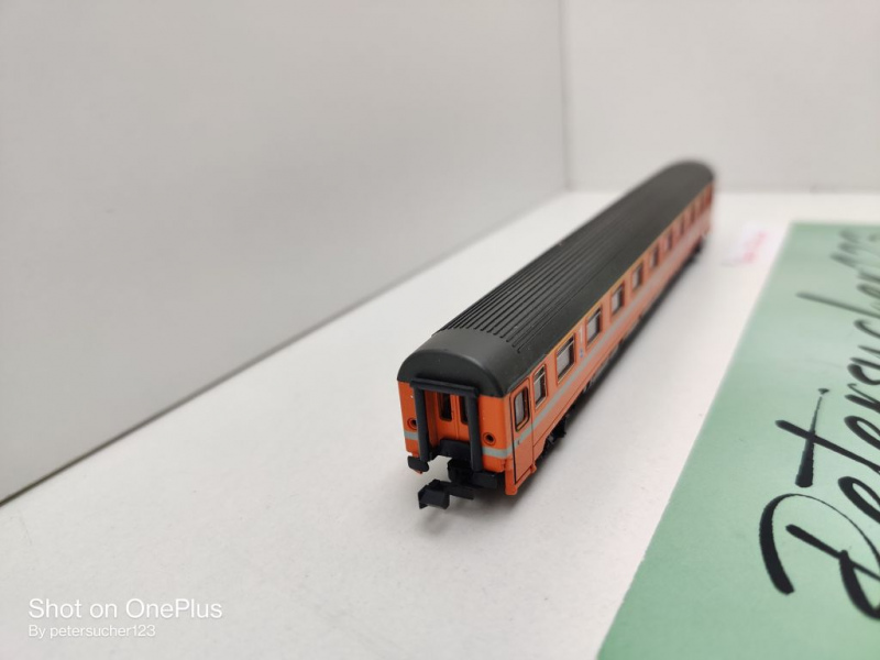 Roco N DC 2261A Reisezugwagen 1.Kl "Eurofirma" / Amoz / NEM / ÖBB