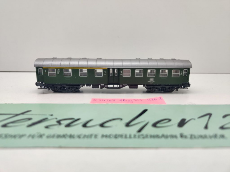 Roco N DC 24208 Eilzugwagen 1.-2.Kl "Umbauwagen" AByg503 / DB