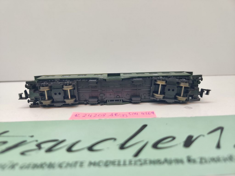 Roco N DC 24208 Eilzugwagen 1.-2.Kl "Umbauwagen" AByg504 / DB