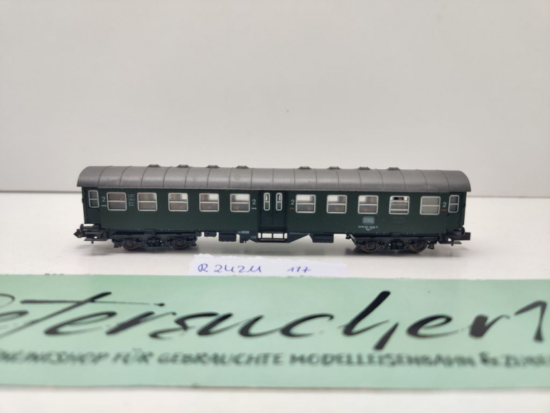 Roco N DC 24211 ex 2255S Eilzugwagen 2.Kl Byg514 / DB