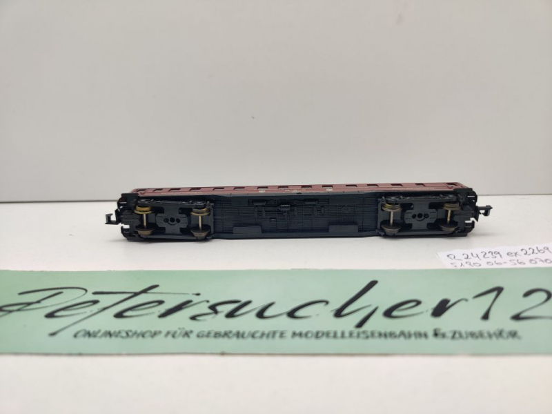 Roco N DC 24239 ex 2269A Schnellzug-Schlafwagen "Schürzenwagen" / WLAü(e)22 / DSG