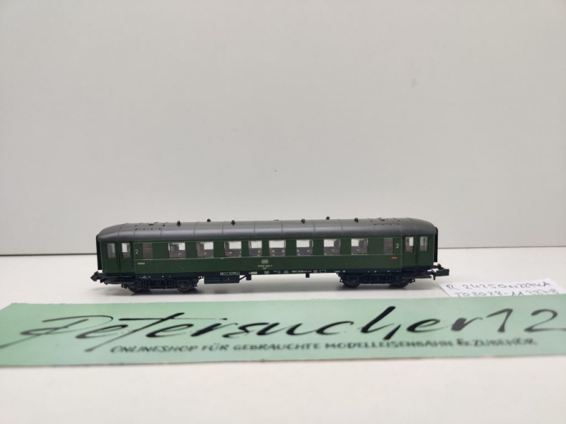 Roco N DC 24250 ex 2274A Eilzugwagen 2.Kl / Bye 667 / DB