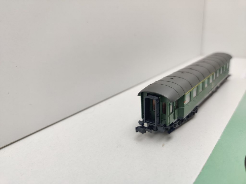 Roco N DC 24255 ex 2275A Eilzugwagen 1.Kl / Gepäck / ADyse641 / DB
