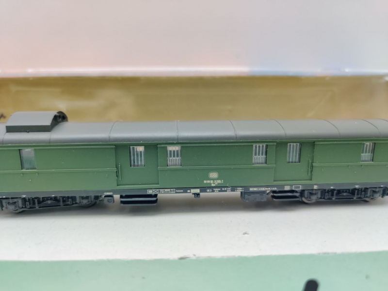Roco N DC 24258 ex 2277A Eilzug-Gepäckwagen Dye975 / DB / OVP