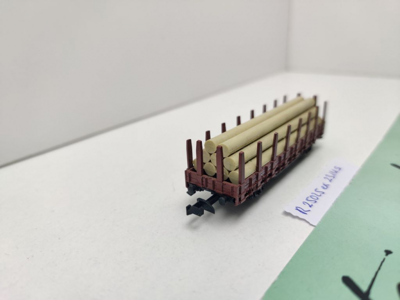 Roco N DC 25025 ex 2314S Rungenwagen Ladung Rundhölzer Rr20 / DB