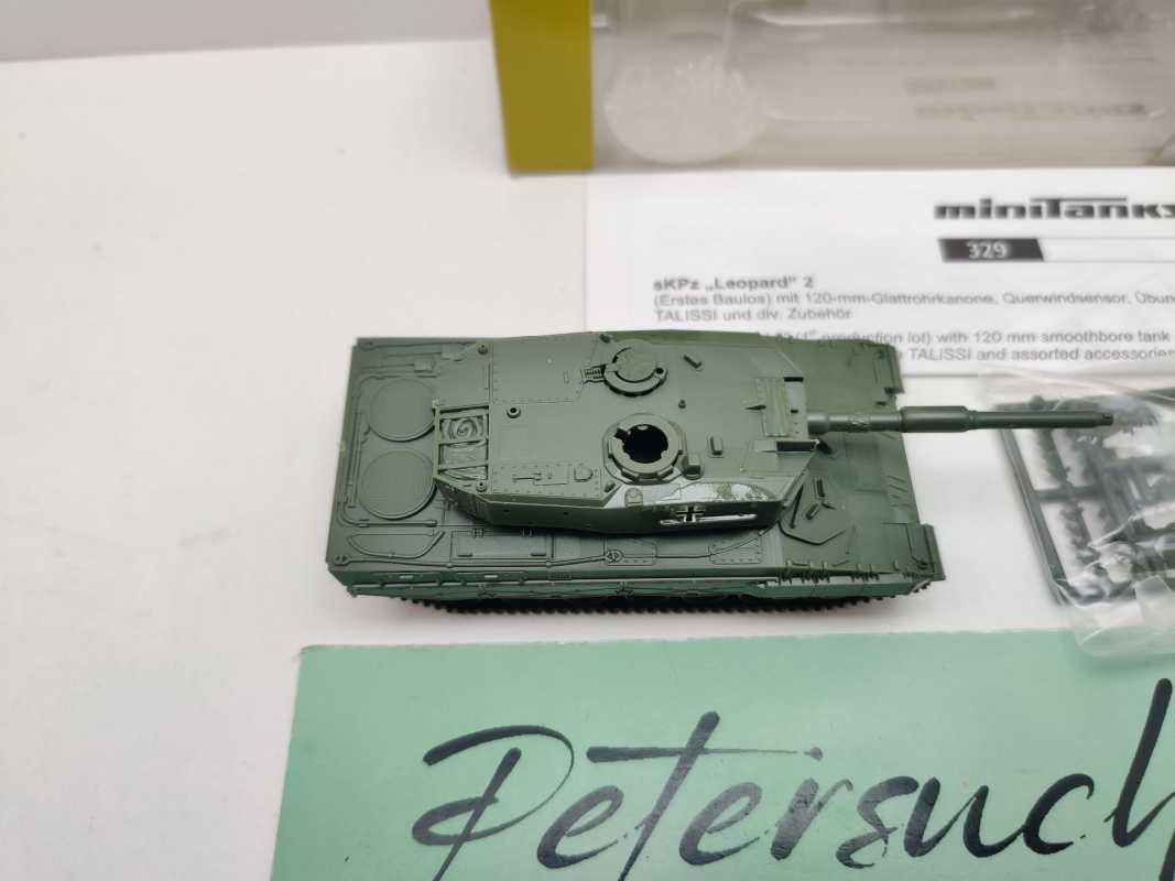 Roco Minitanks H0 329 Kpf Panzer "Leopard" 2 A4  / 1:87 / OVP