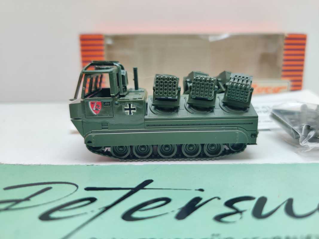 Roco Minitanks H0 376 (2) Minenwerfer M548 A1 G "Skorpion" / 1:87 / OVP rot