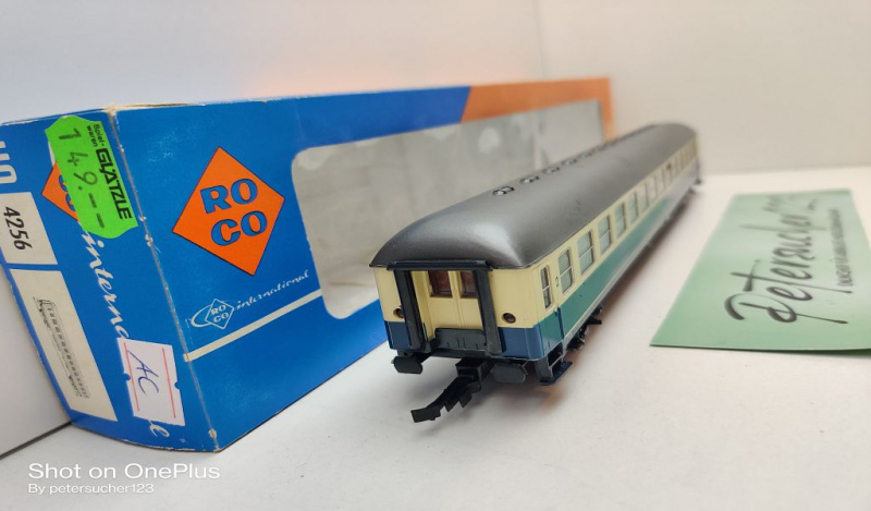Roco H0 AC 4256S Schnellzugwagen 2.Kl / Büm 234 / NEM / DB / OVP