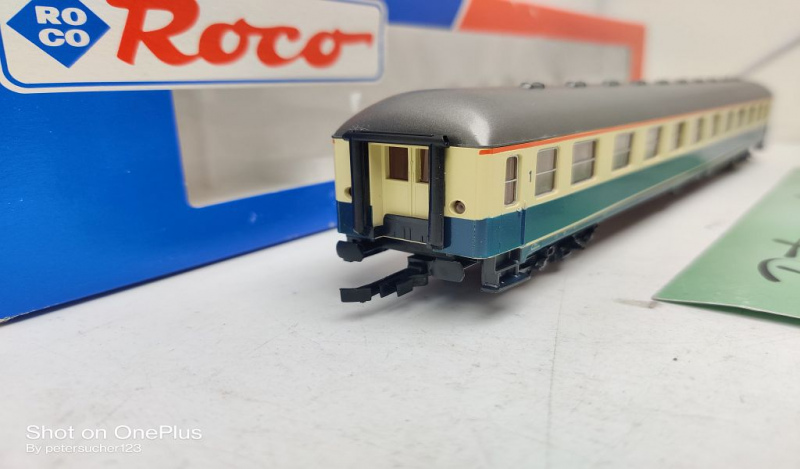 Roco H0 AC 4257A Schnellzugwagen / 1.Kl / Aüm203 / NEM / OVP