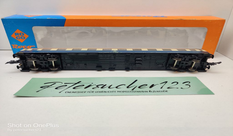 Roco H0 AC 4257A Reisezug-/Schnellzugwagen 1.Kl / Aüm 203 / NEM / DB / EVP