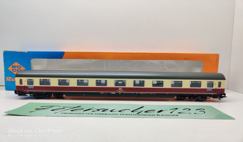 Roco H0 AC 4267S IC Abteilwagen 1.Kl / Avmz 111 / NEM / DB / OVP