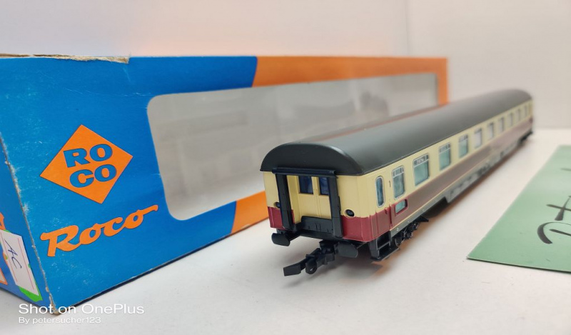 Roco H0 AC 4267S IC Abteilwagen 1.Kl / Avmz 111 / NEM / DB / OVP