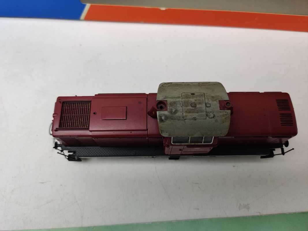 Roco H0 DC 43648 / Diesellok V100 1064 / DB / Analog / altrote Lackierung / Epoche III / OVP