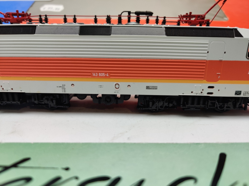 Roco H0 DC 43683 / BR143 Elektrolok / DR / Analog /  OVP