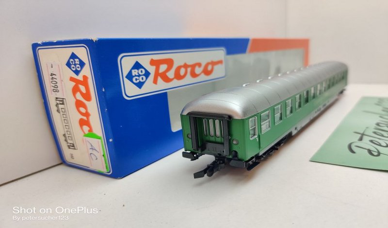 Roco H0 AC 44098 1x Schnellzugwagen aus Set / Bcüm 251 / NEM / DB / EVP